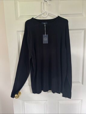 1901 Men's Black Long-Sleeve Crewneck Sweater